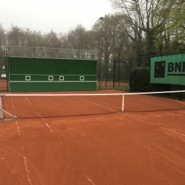 Nieuw tennismuur bij TC Tenkie - afbeelding